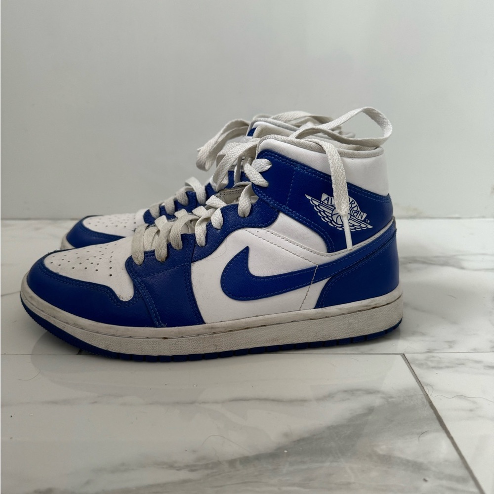 Air jordan 1s, Kentucky Blue, size 8 women, worn, still in great condition